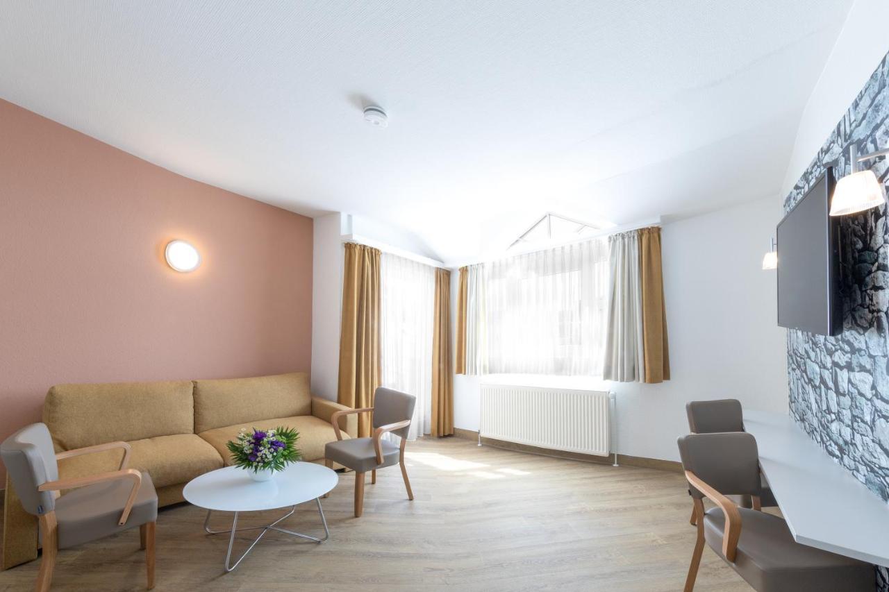 Michels Gaestehaus Meerzeit นอร์เดอร์ไน ภายนอก รูปภาพ