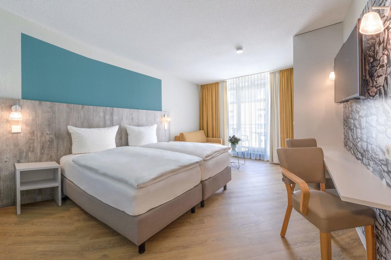 Michels Gaestehaus Meerzeit นอร์เดอร์ไน ภายนอก รูปภาพ